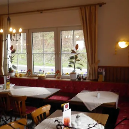 Haus Waldfrieden 3*