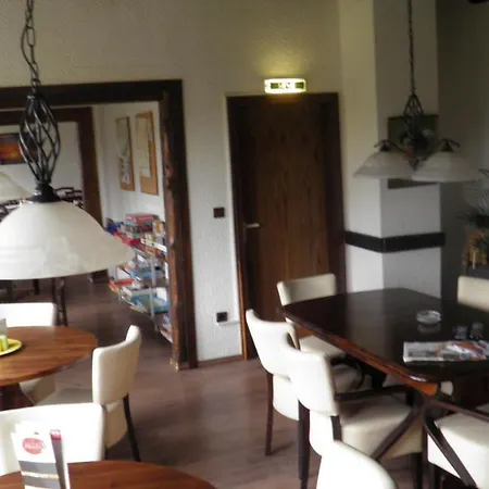 Haus Waldfrieden 3*